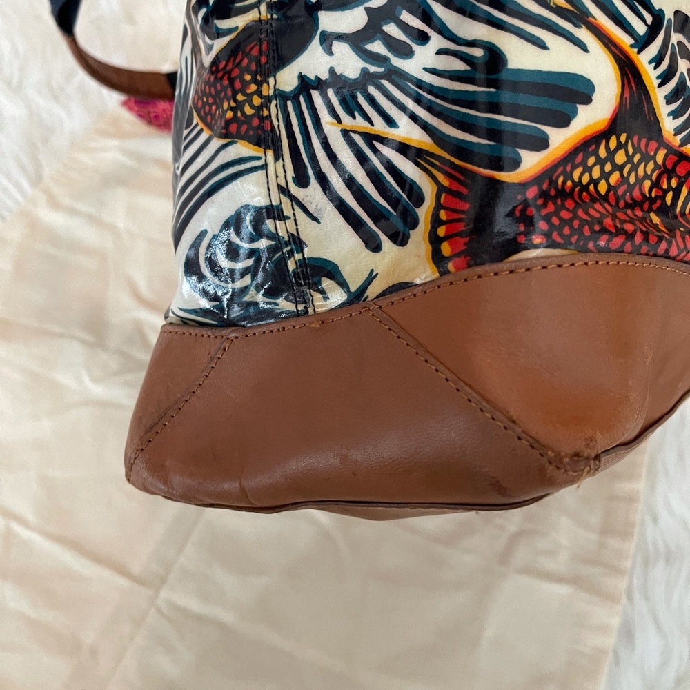 Tory Burch large fish print Ella tote bag - Picture 6 of 13